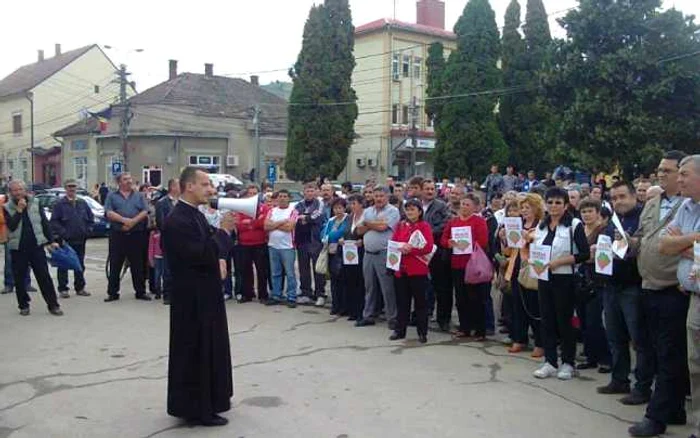 Protestul de la Cîmpeni. Foto: Cristi Vîrciu