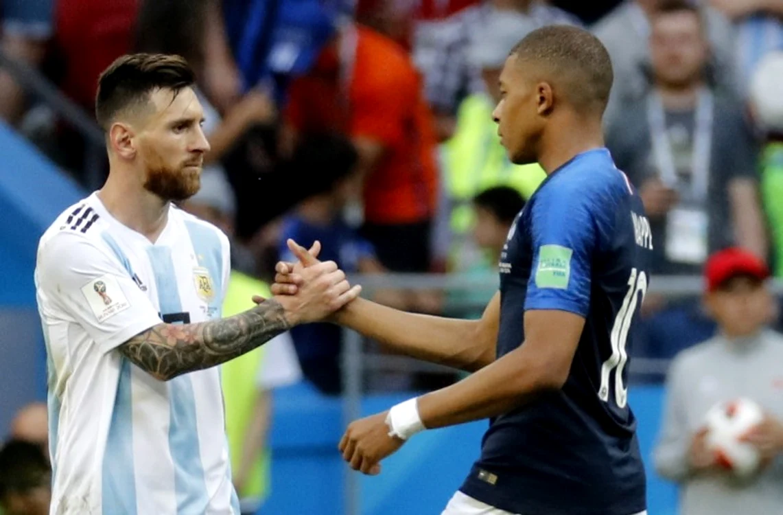
    Mbappe a fost superior lui Messi în partida de la CM 2018Foto: EPA-EFE  