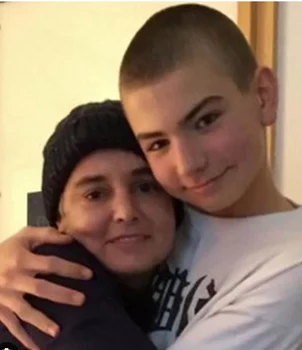 Sinead O Conner si fiul ei Foto Twitter JPG