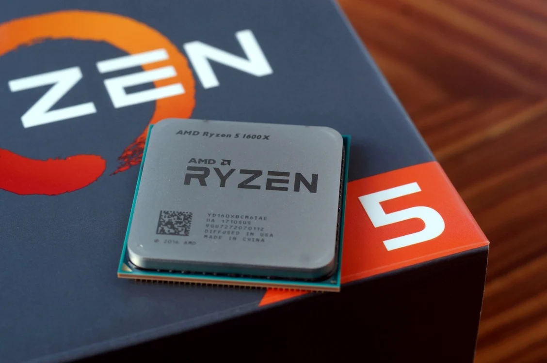 FOTO via PCWorld