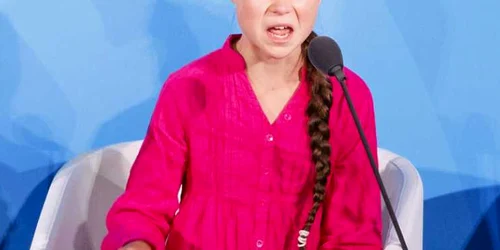 Greta Thunberg activistă suedeză în vârstă de 16 ani vorbeşte la începutul Summit-ului pentru acţiuni climatice 2019 care se desfăşoară înaintea dezbaterii generale a Adunării Generale a Naţiunilor Unite la sediul Naţiunilor Unite în New York Statele