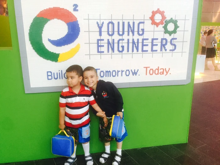 Eduard şi Maximus, viitori ingineri