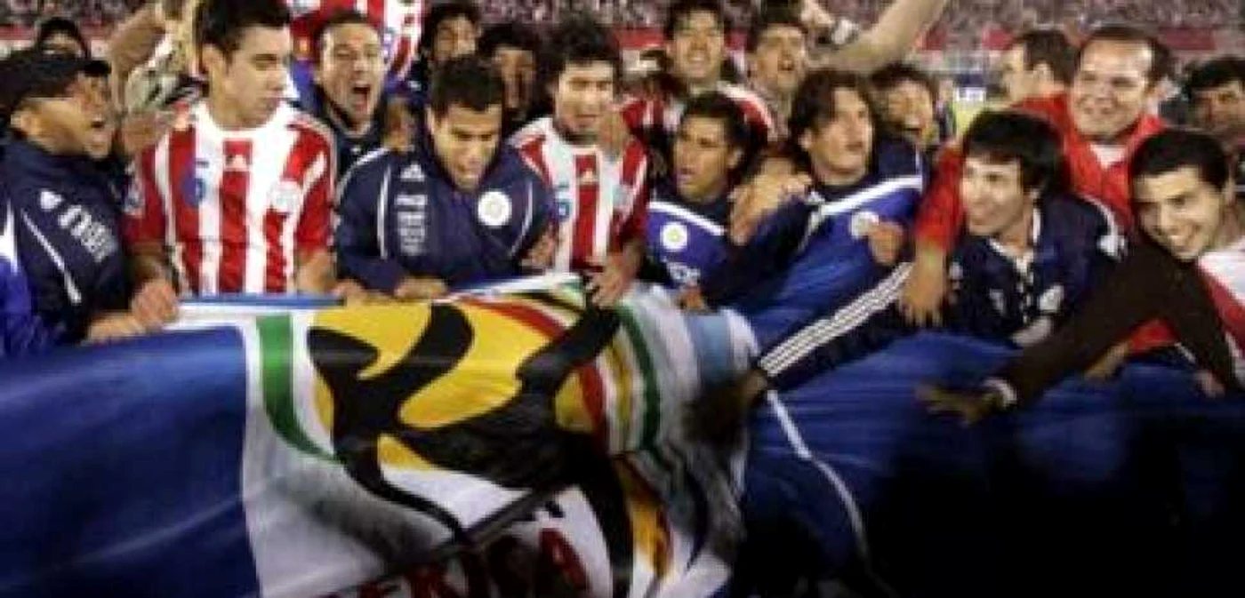 VIDEO Paraguay a învins Argentina şi s-a calificat la Mondiale. Alte rezumate