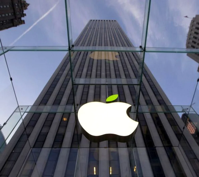 
    Apple permite dezvoltatorilor includerea monedelor virtuale în aplicaţii. (Foto: Reuters)  