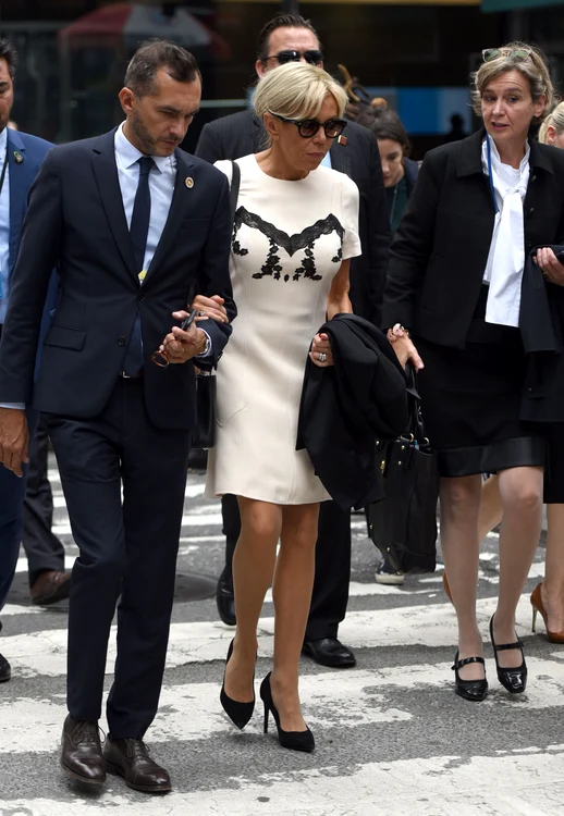 Brigitte Macron leaving her Hotel    NYC jpeg