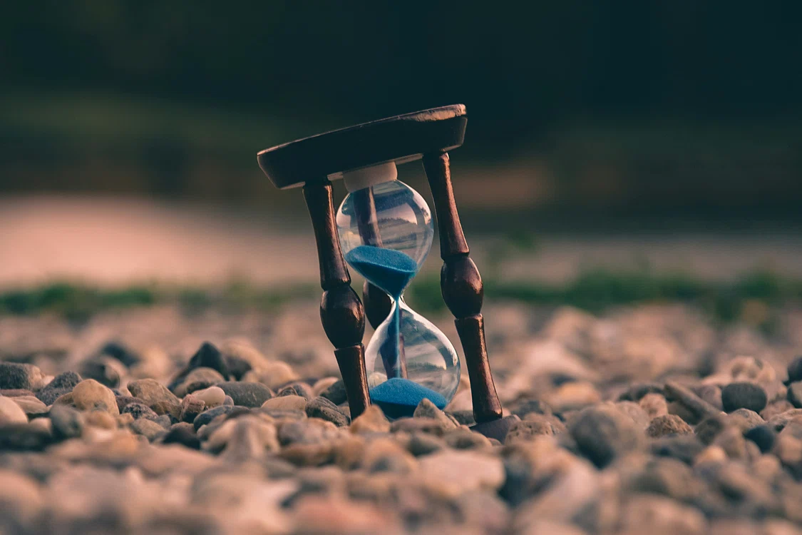 De ce trece timpul mai repede decât în copilărie. Foto: unsplash.com