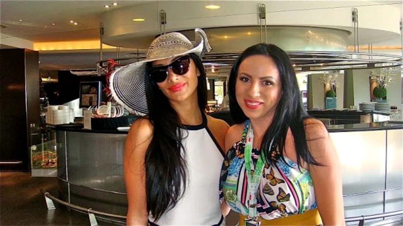 Rocsana Marcu s-a pozat cu solista americană Nicole Scherzinger (foto:Facebook)