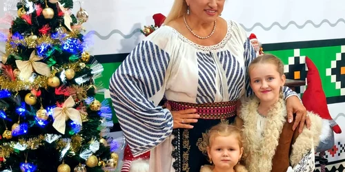 cristina olteanu si surorile stoienoiu jpeg