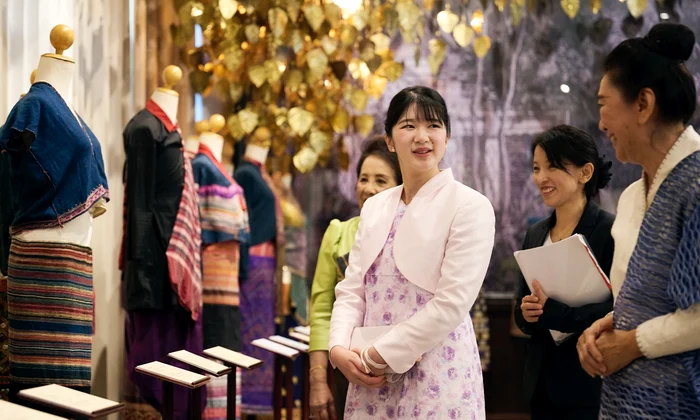 Prințesa Aiko în Laos   Agentia Imperială 16 jpg