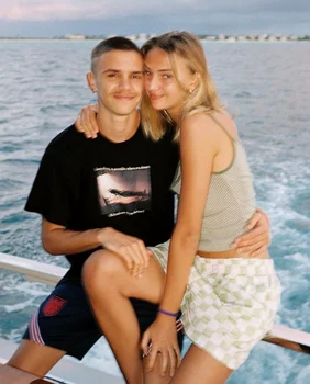 romeo beckham iubita5 png