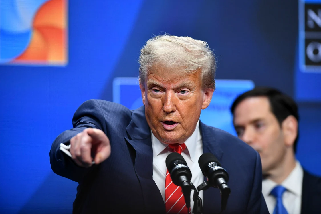 Donald Trump începe să-l suspecteze pe Putin că trage de timp. FOTO: Inquam Photos