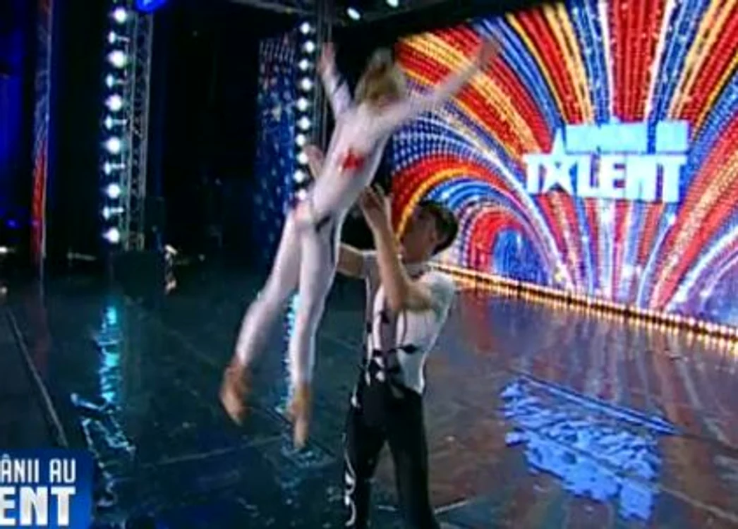 
    Românii au talent  