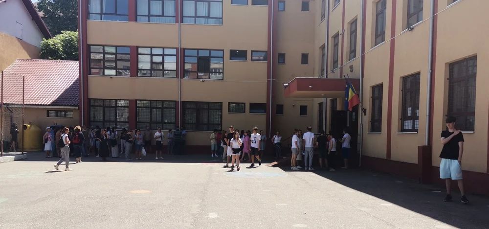 În județul Olt, peste 10% dintre absolvenții de gimnaziu nu au susținut probele FOTO: A.M. 