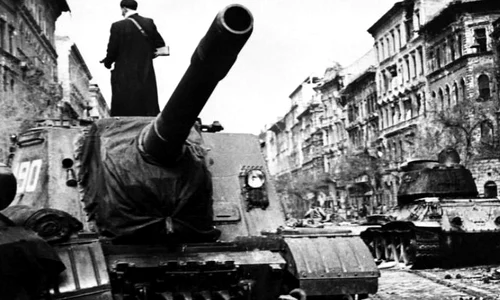 Trecutul unei iluzii  Despre comunism și memoria colectivă jpeg