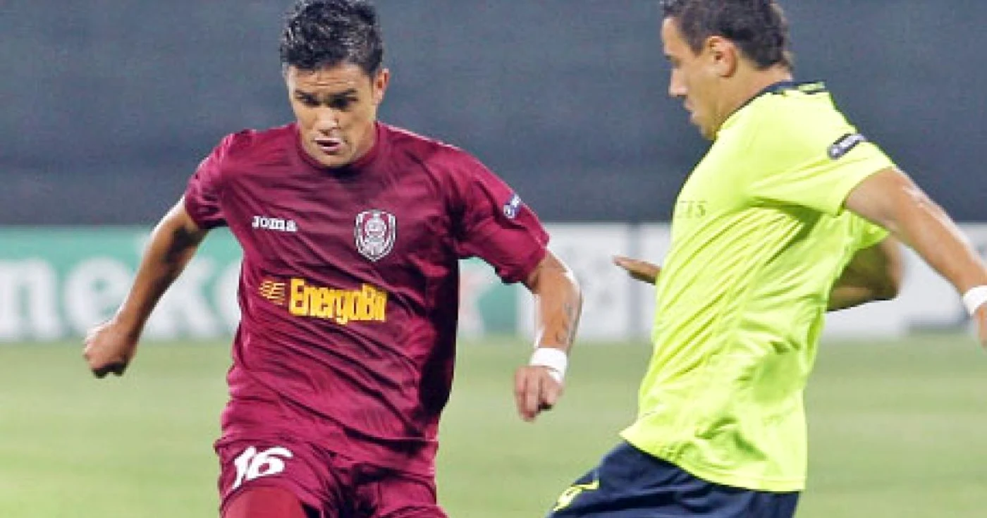 Bastos (în vişiniu) a evoluat bine în meciul de la Cluj cu elveţienii şi va fi titular şi la Basel 