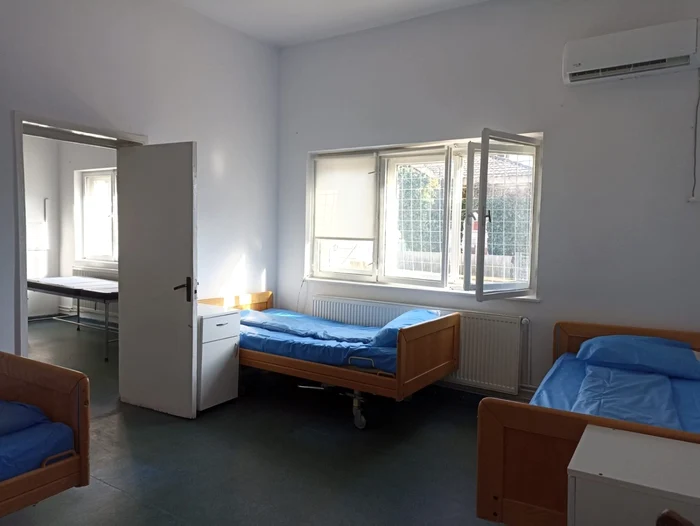 Primii pacienţi au ajuns la centrul de evaluare COVID-19 din Târgu Jiu Foto: Spitalul Judeţean