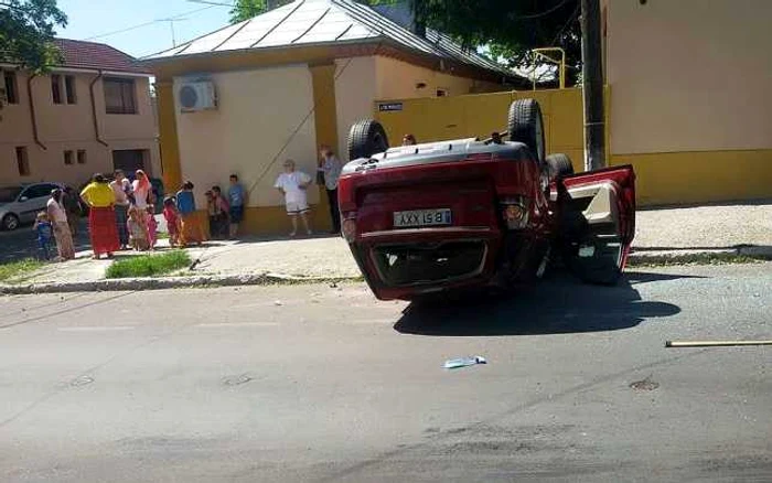 Accident la intersectia străzilor Movilei şi Alexandru Cernat din Galaţi