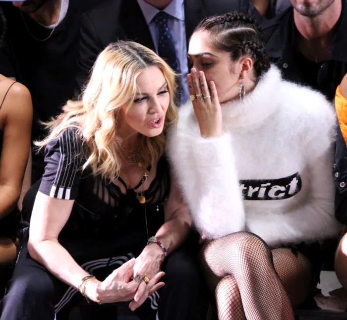 Madonna, alături de fiica ei LolaFoto: Hepta