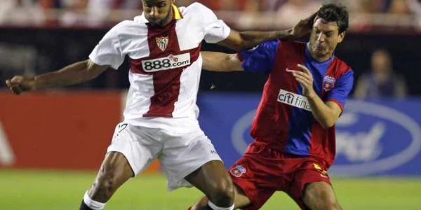 Ionut Rada (dreapta) va pleca la Al Nasr