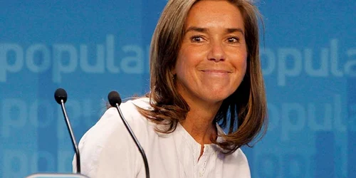 Ana Mato a demisionat din functia de ministru al Sanatii spaniole pe fondul uneui scandal de coruptie FOTO rtve.es