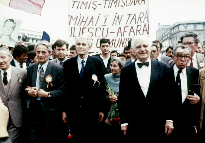 Campanie electorală în anul 1990 FOTO Mediafax