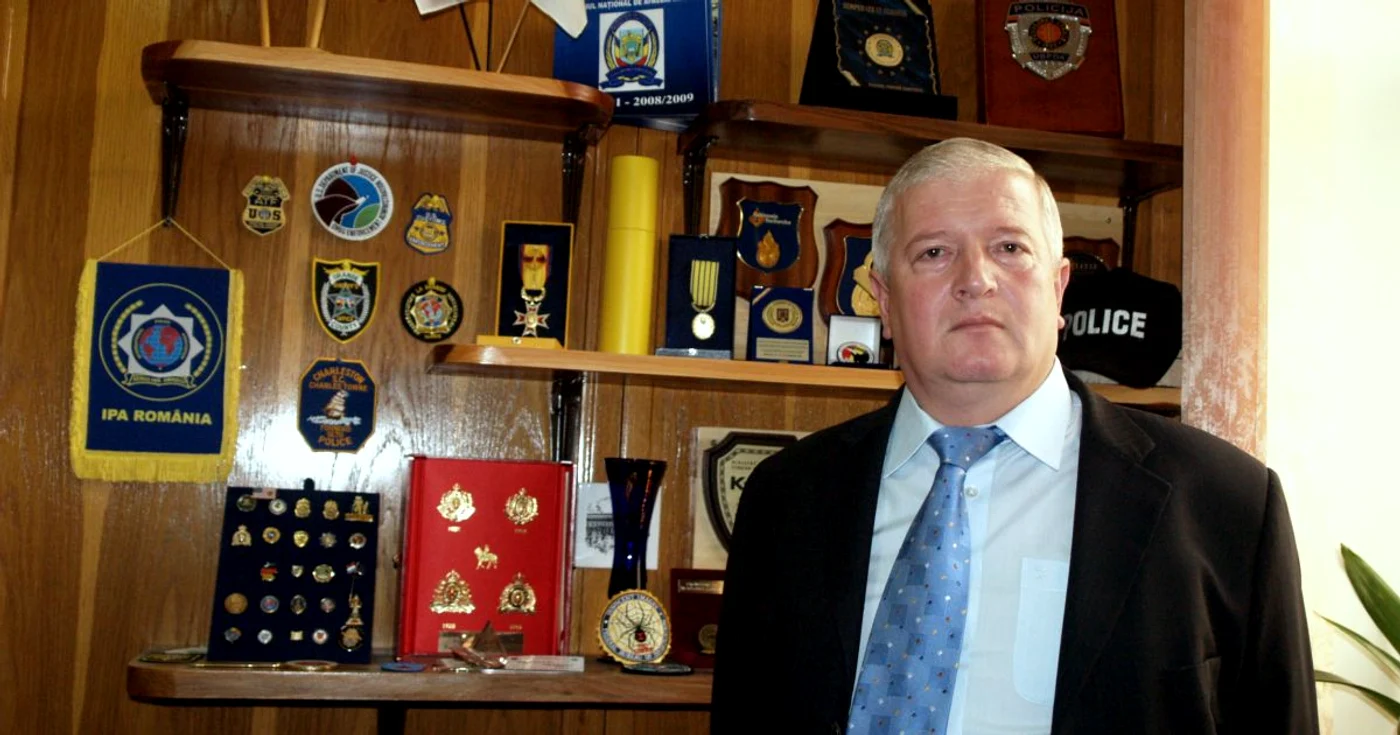 Comisarul Furtună nu se lasă intimidat de interlopi Foto: Alex Policală