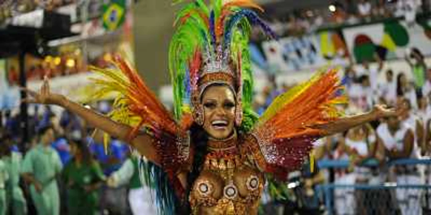 Credeţi că celebrul Carnaval de la Rio de Janeiro se desfăşoară în capitala Braziliei?