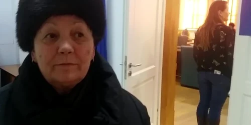 5c77d22e445219c57eb47d3b jpg