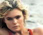 Erika Eleniak pe Instagram (4) jpg