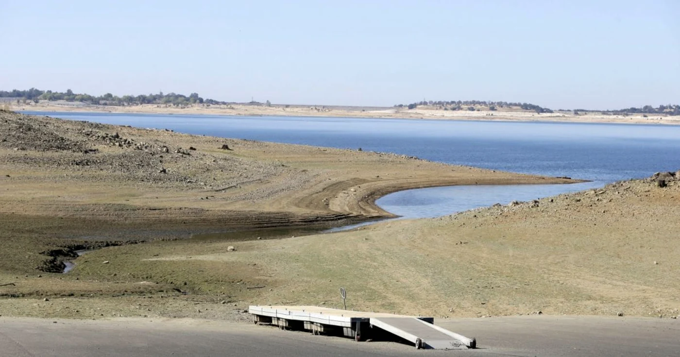 Seceta din California, care a depăşit deja toate recordurile din ultima vreme, pare că este incomparabilă cu „mega-seceta“ care va cuprinde sud-vestul şi preeriile sudamericane în următorii 35 de ani FOTO AP
