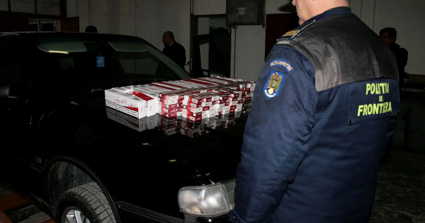 Ţigările au fost confiscate de oamenii legii FOTO Corina Macavei