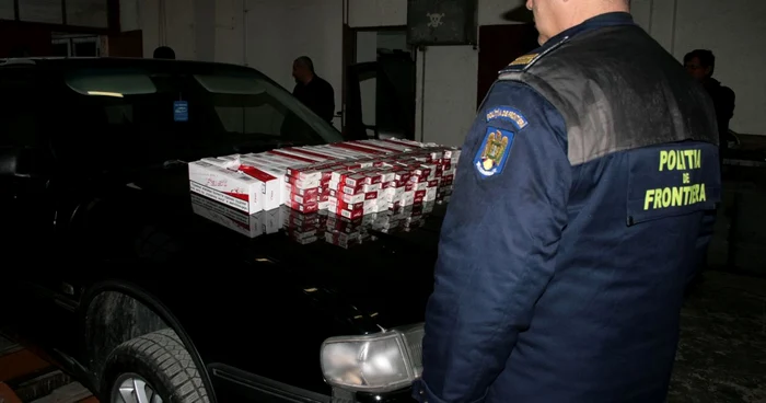 Ţigările au fost confiscate de oamenii legii FOTO Corina Macavei