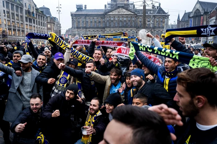 Ciocniri la Amsterdam după meciul Maccabi-Ajax. FOTO EPA 