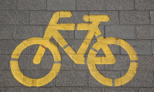 Cum să integrezi mersul pe bicicletă în rutina ta zilnică pentru a pierde în greutate jpg
