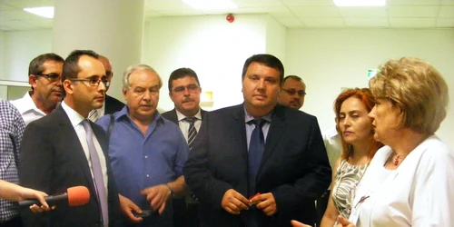 receptia lucrarilor la blocul materno infantil 