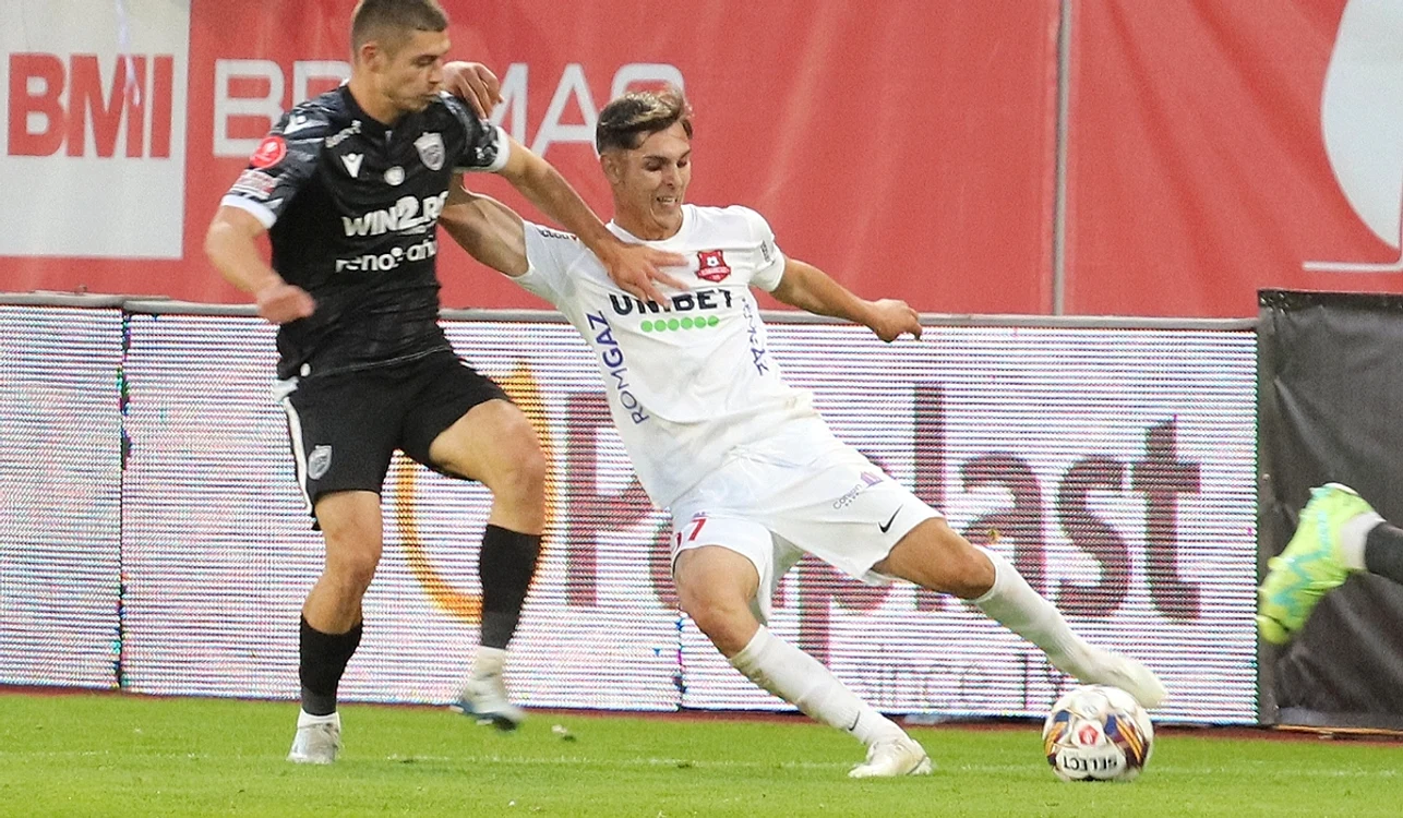 Sibienii au făcut instrucție cu Dinamo (FOTO: Sportpictures)