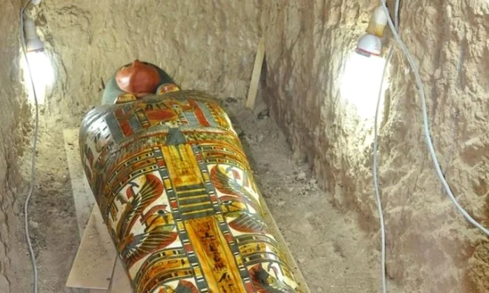 O mumie de 2500 de ani a fost descoperită în Luxor, Egipt jpeg
