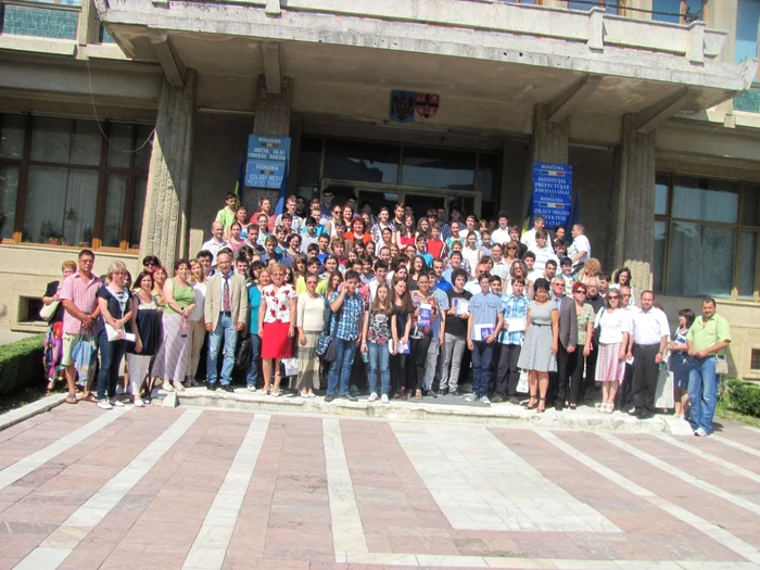 Peste 100 de elevi şi profesori din toată ţara au fost implicaţi în concursul de la Zalău FOTO Olimpia Man