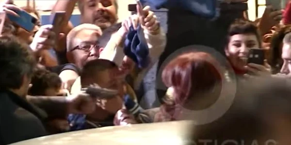 Cristina Kirchner tentativa de asasinat FOTO Captura video jpg