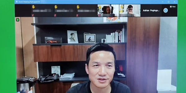 Pete Lau CEO OnePlus pe Zoom