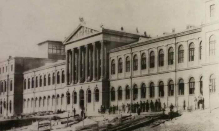 FOTO Muzeul Universităţii din Bucureşti s a redeschis pentru public jpeg