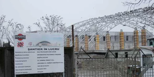Şantierul sălii polivalente de la Baza 2