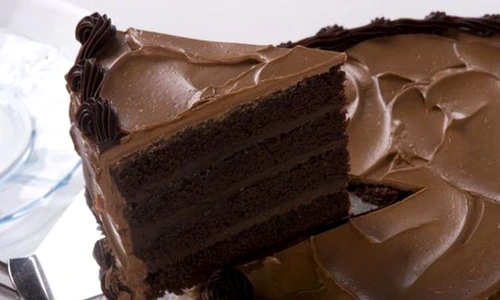tort de ciocolata3 jpeg