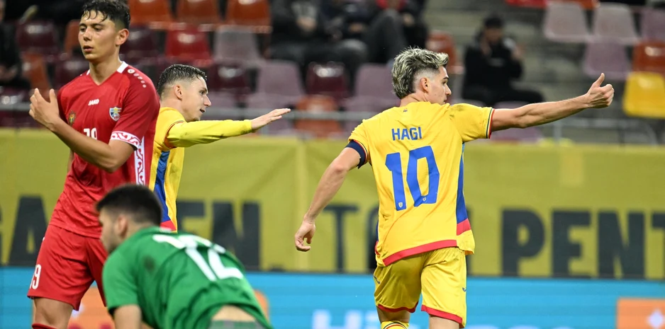Ianis Hagi are pe braț banderola de căpitan