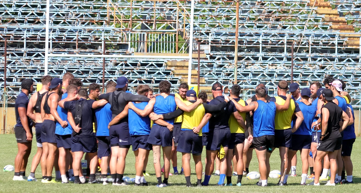 Stejarii și Lupii s-au antrenat în 2024 și 2025 pe stadionul Cotroceni