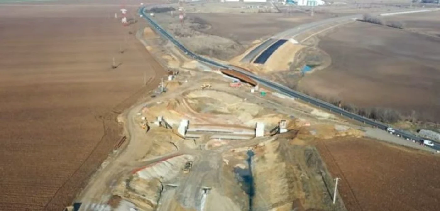 Imagine de pe lotul 1 al autostrăzii Sebeş - Turda