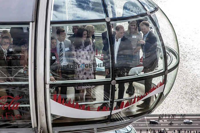 Prinţul Harry i-a distrat pe toţi cu glumele sale