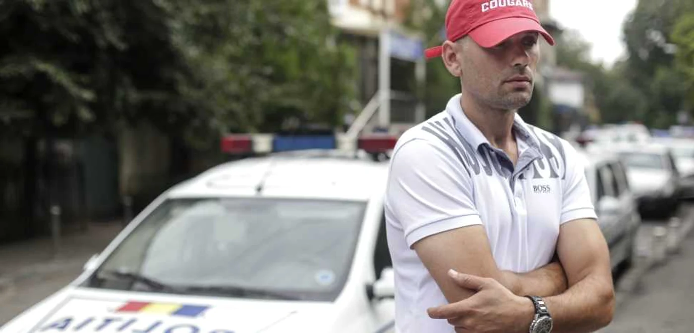 Răzvan Ştefănescu, românul cu plăcuțe anti-PSD, a mai apărut în trecut alături de Orban Foto Arhivă