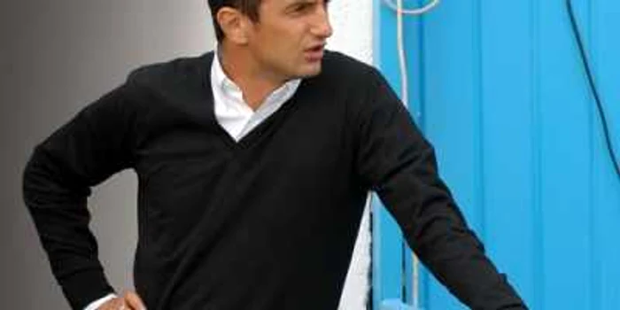 FOTBAL: Lucescu nu-i răspunde lui Mutu la telefon!