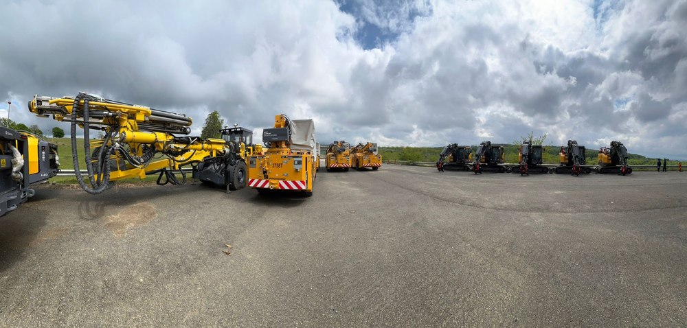 Lucrările la „Autostrada cu tuneluri”, la start. Finalizarea celor nouă kilometri, estimată pentru toamna lui 2026 FOTO 